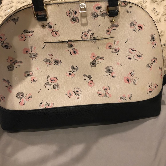 1 DAY SALE!! Coach Sierra Dome Satchel - Picture 3 of 8